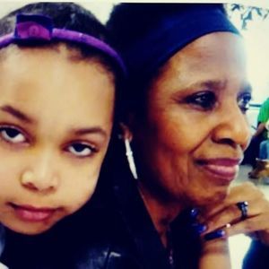 Meet your Posher, Adrienne